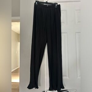 Elegant Black Pleated Wide Leg Pants Size M